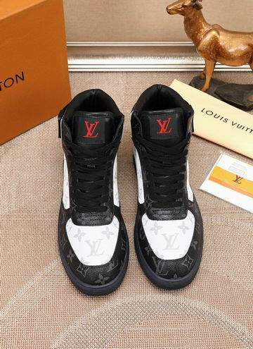 Picture of Louis Vuitton Shoes _SKULVsz38-44jyh090513428